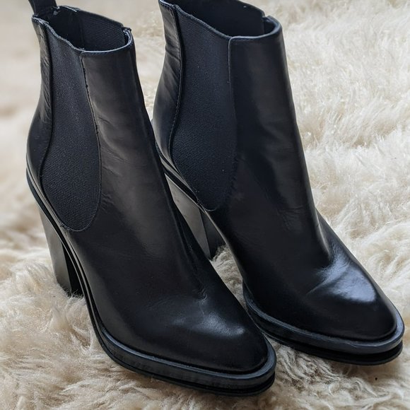 ALDO size 6 black high heeled boots - Picture 1 of 3